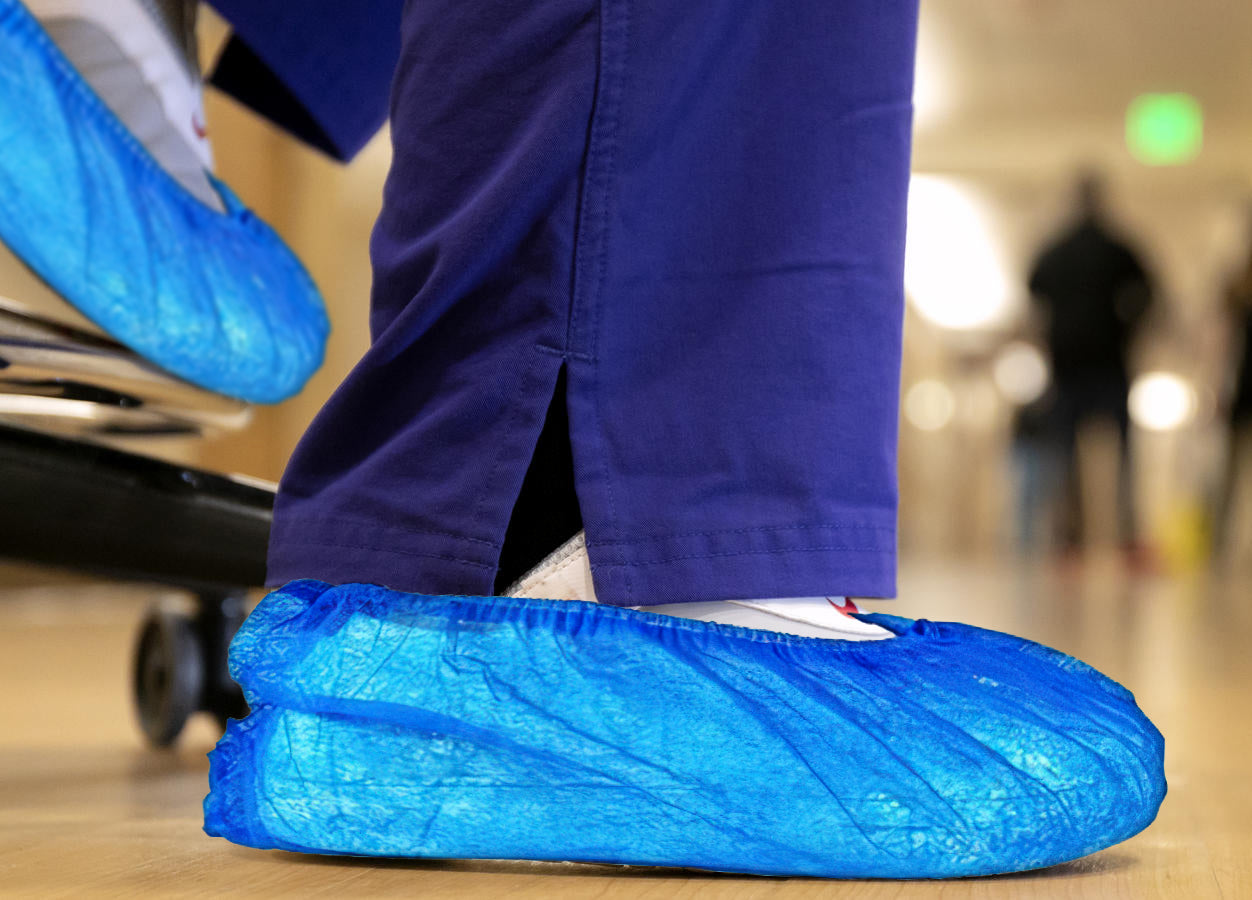 Shoe Cover - pack of 100 (SC-1) Gowns & Coveralls Vizocom -7